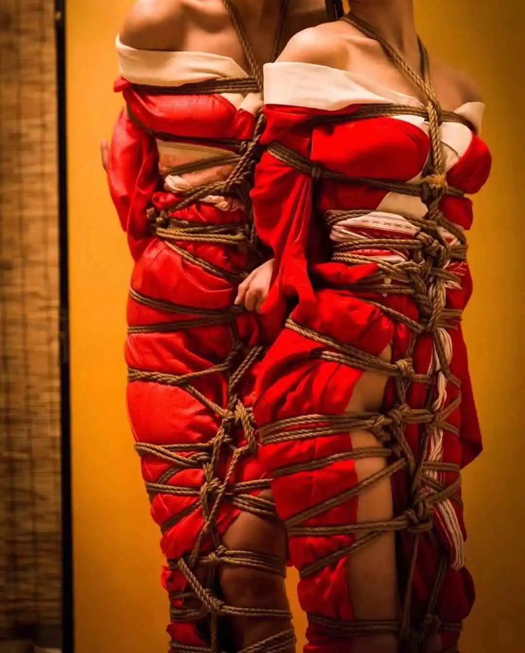 西檬之家-字母圈新人如何入圈？BDSM术语与安全指南